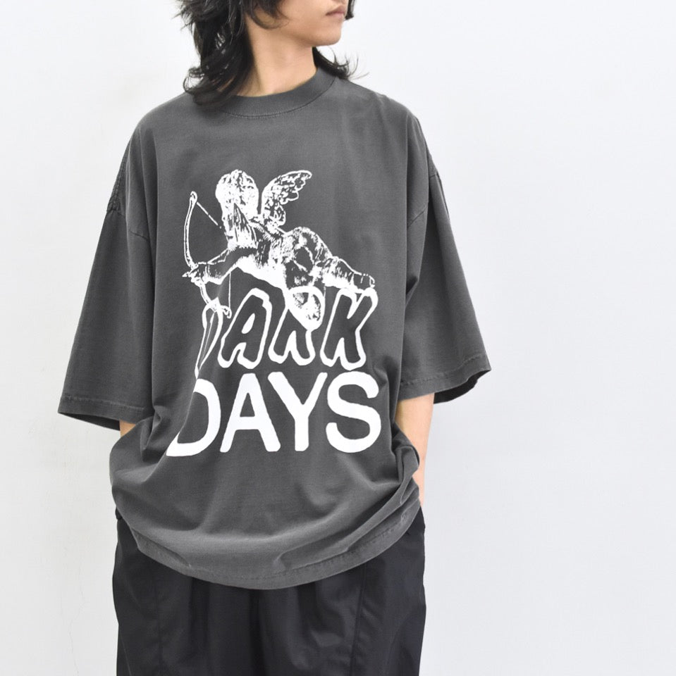 BODYSONG. / TEE/PHOTOCHROMIC/DARKD - BLACK