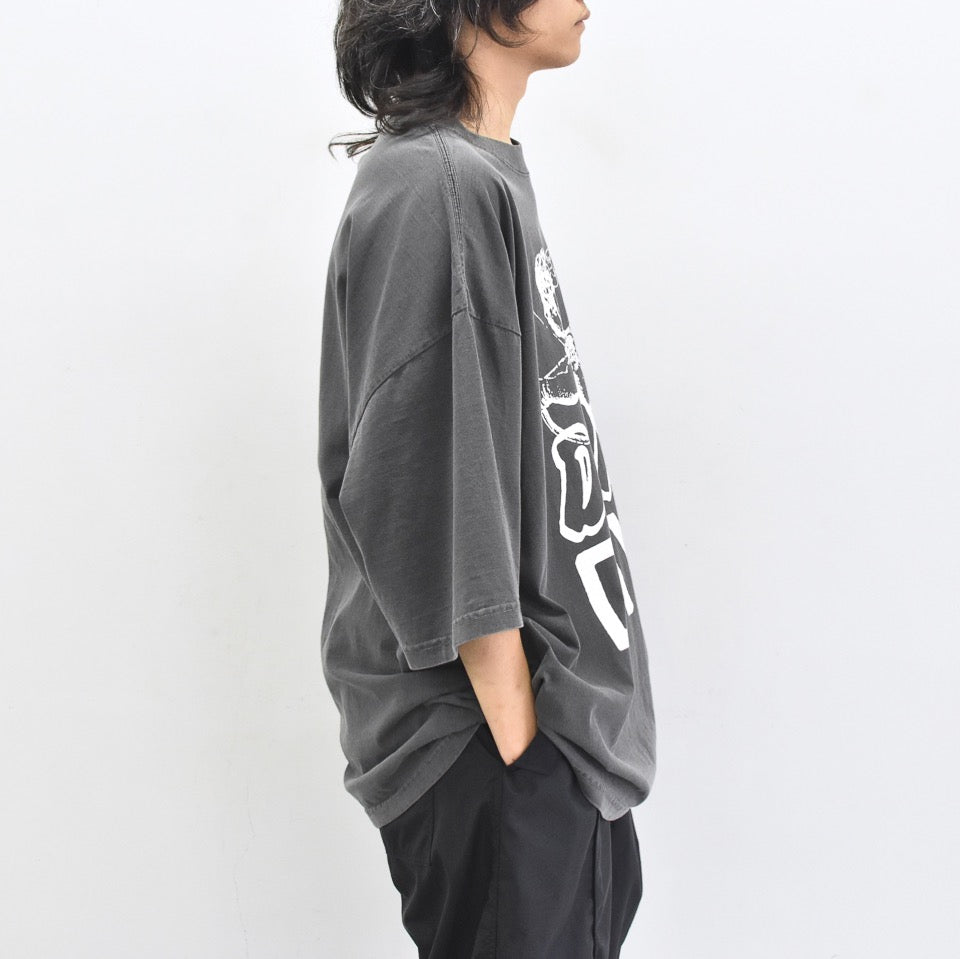 BODYSONG. / TEE/PHOTOCHROMIC/DARKD - BLACK