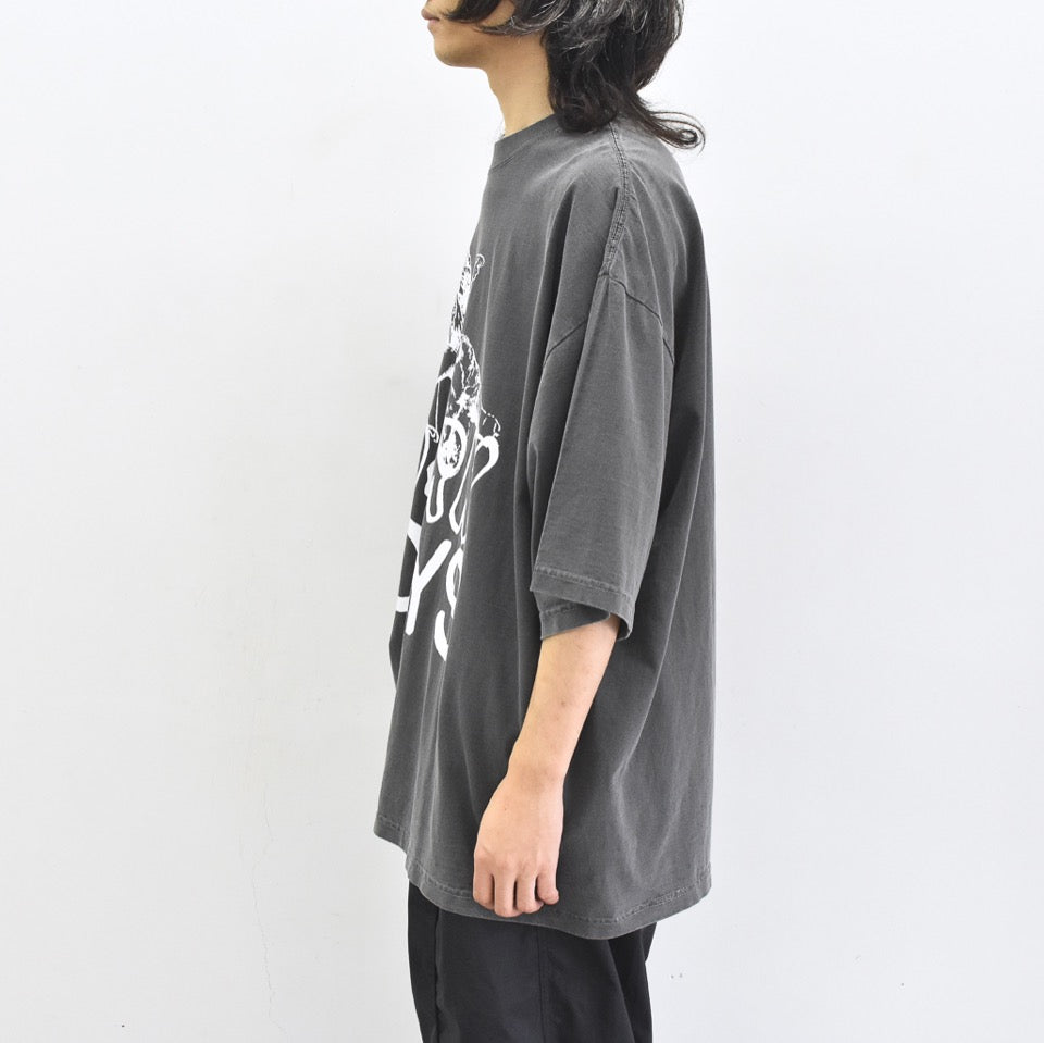 BODYSONG. / TEE/PHOTOCHROMIC/DARKD - BLACK