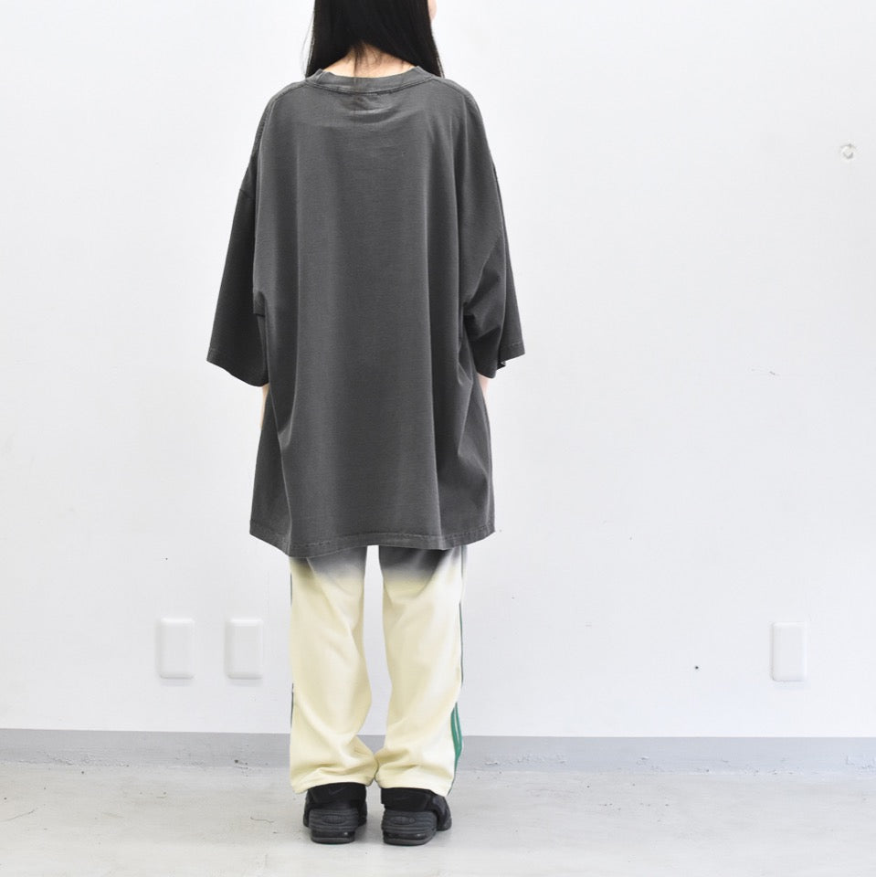 BODYSONG. / TEE/PHOTOCHROMIC/DARKD - BLACK