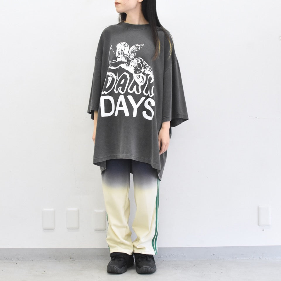 BODYSONG. / TEE/PHOTOCHROMIC/DARKD - BLACK
