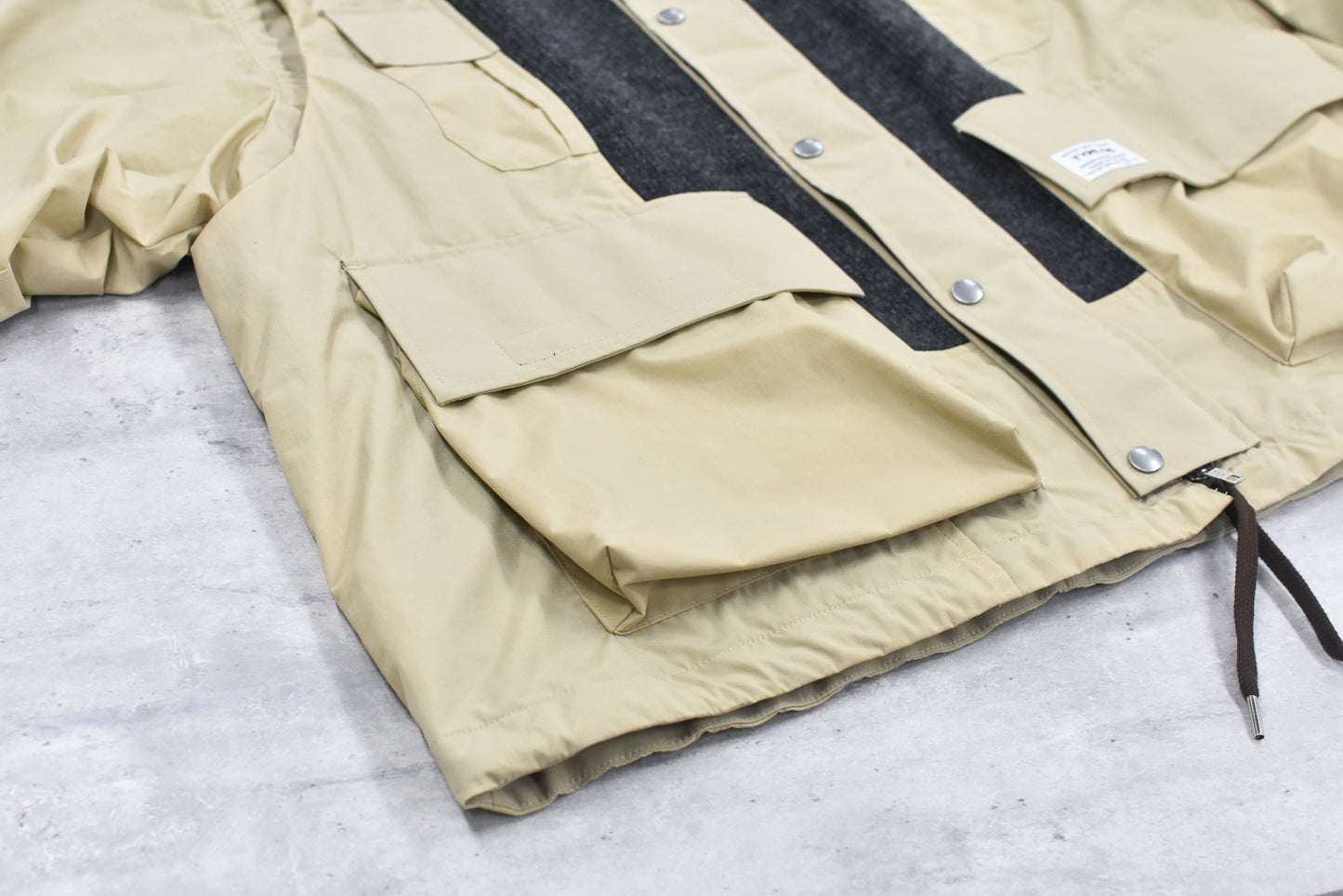 elephant TRIBAL fabrics / Hybrid Mountain JKT - BEIGE