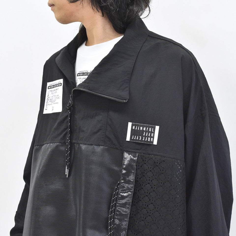 JUVENILE HALL ROLLCALL / 2096 CMP STD ANORAK - BLACK/GRITTER
