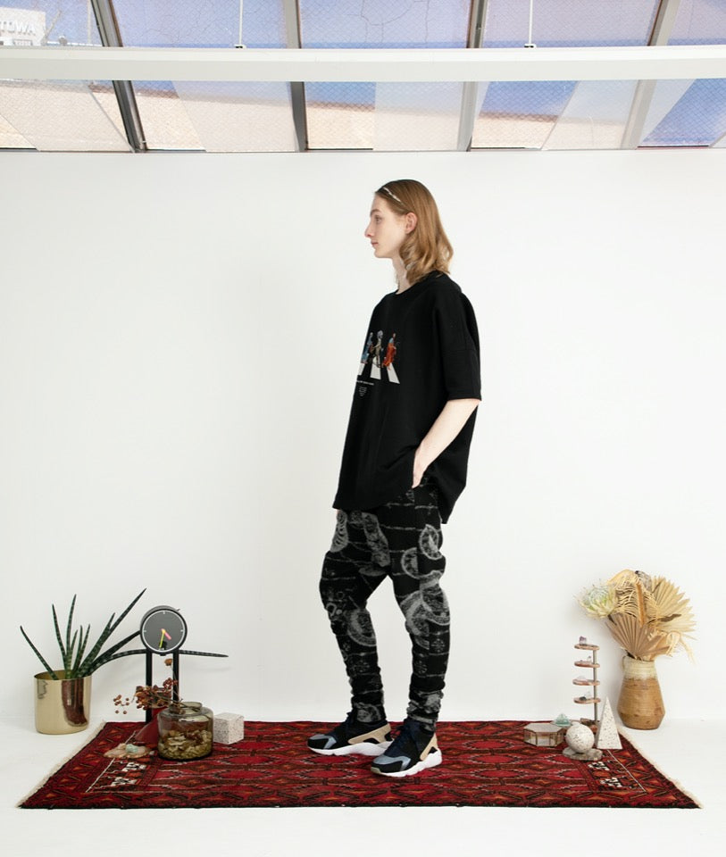 STOF / Oversized Relax Tee/each path - BLACK