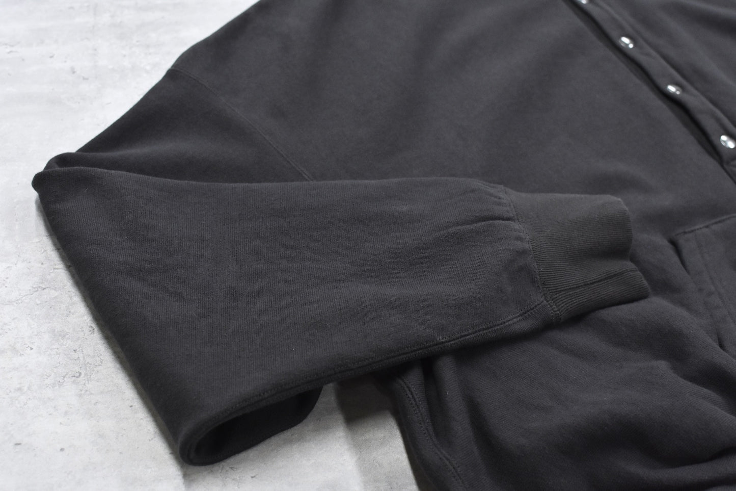 THE JEAN PIERRE / 11XL Sweat Shirt - FADE BLK