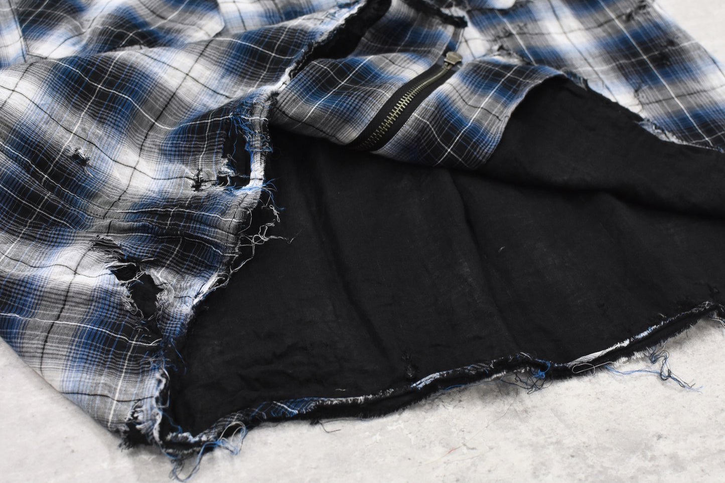 THE JEAN PIERRE / Grunge Destroy Kurt Shirt - BLUE