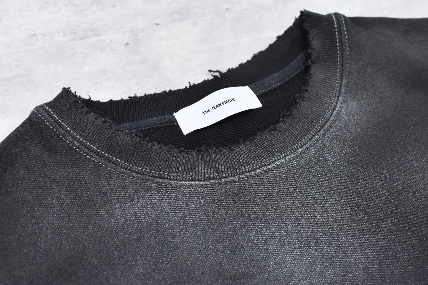 THE JEAN PIERRE / Pigment Grunge Destroy Sweat Shirt - FADE BLK
