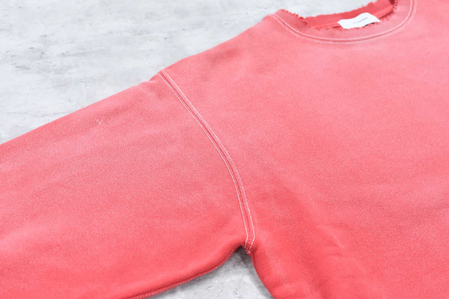 THE JEAN PIERRE / Pigment Grunge Destroy Sweat Shirt - FADE RED