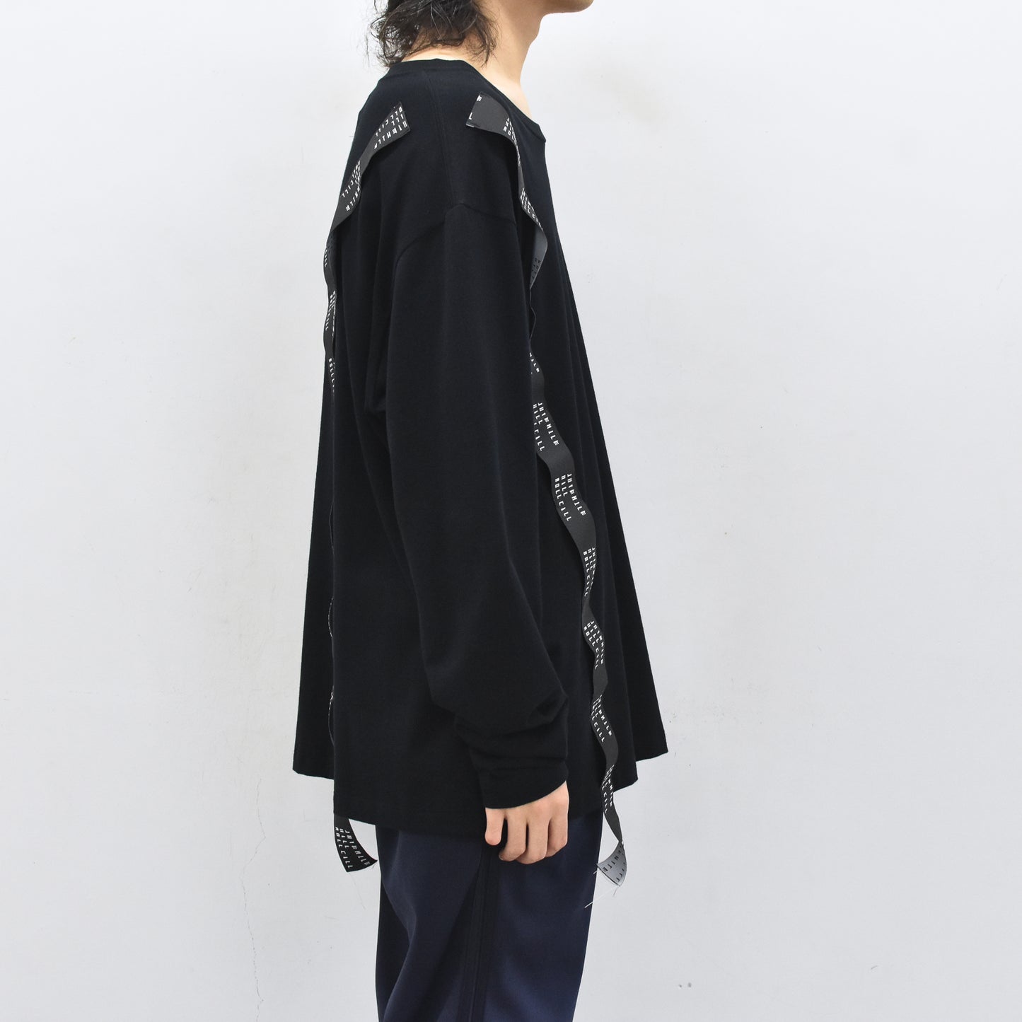 JUVENILE HALL ROLLCALL / 2064 SUS NT LS PULLOVER - BLACK