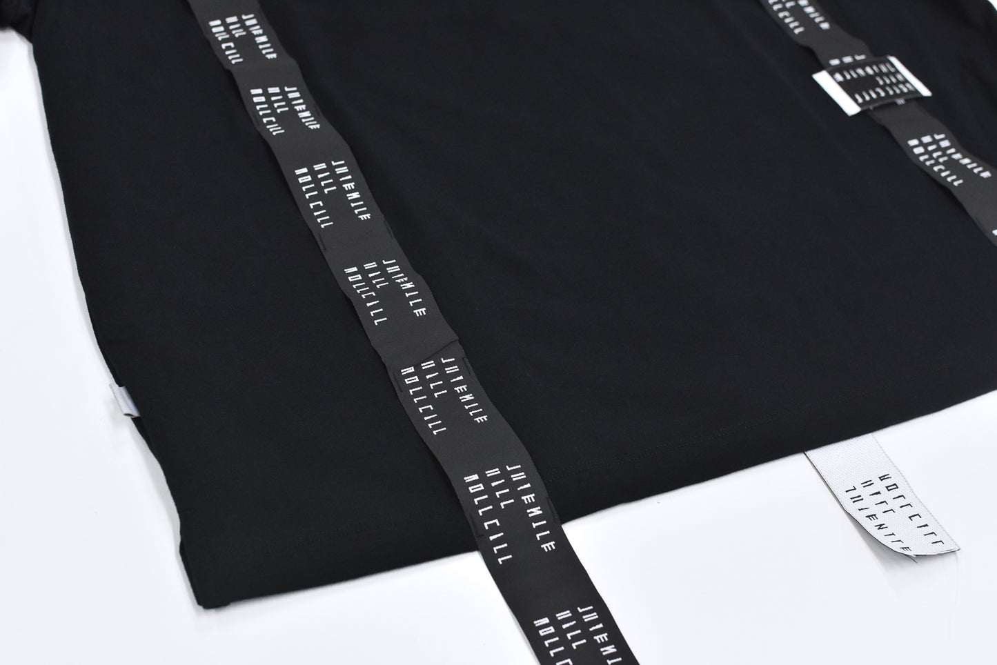 JUVENILE HALL ROLLCALL / 2064 SUS NT LS PULLOVER - BLACK