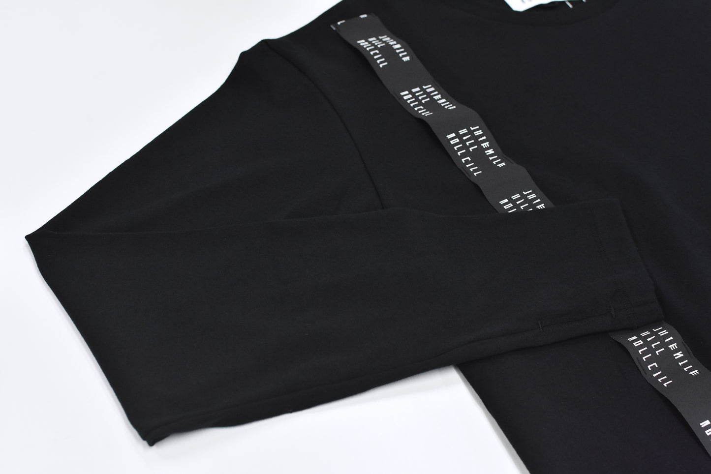 JUVENILE HALL ROLLCALL / 2064 SUS NT LS PULLOVER - BLACK
