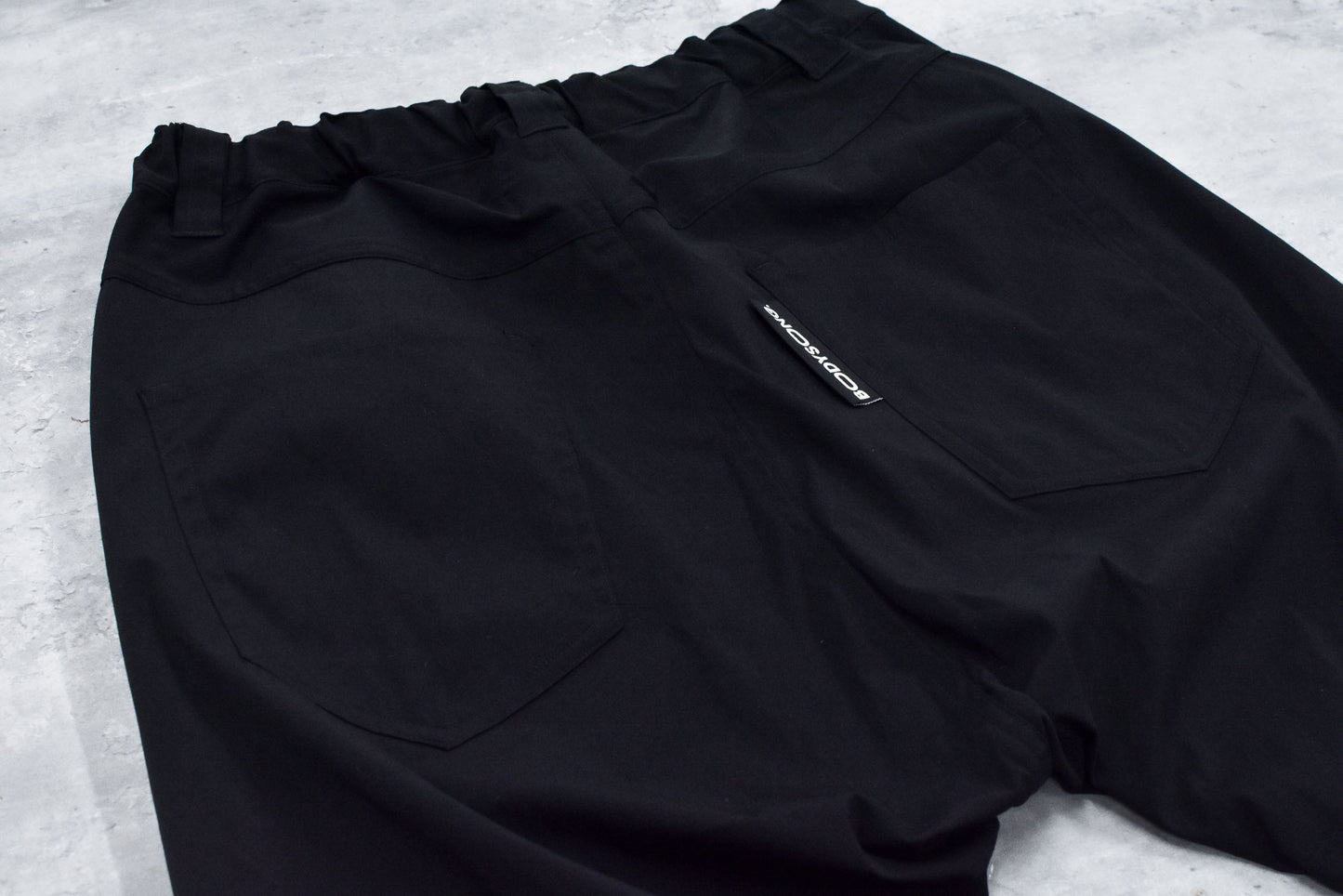 BODYSONG. / RECONSTRUCTED BK FLARE PT - BLACK