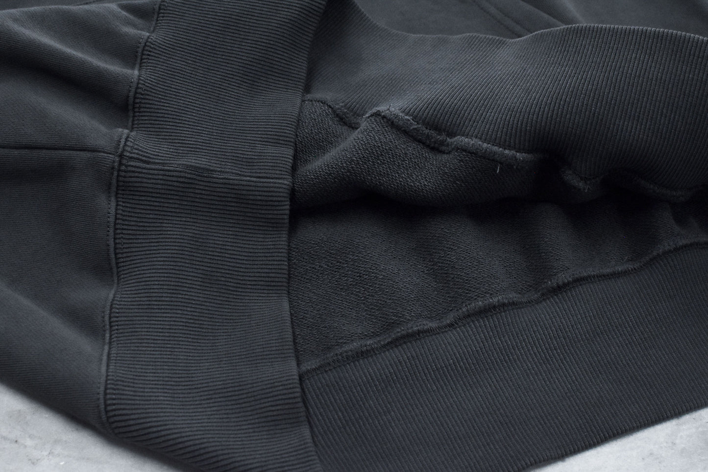 BODYSONG. / HOOD/FOIL/ATOZ - GREY