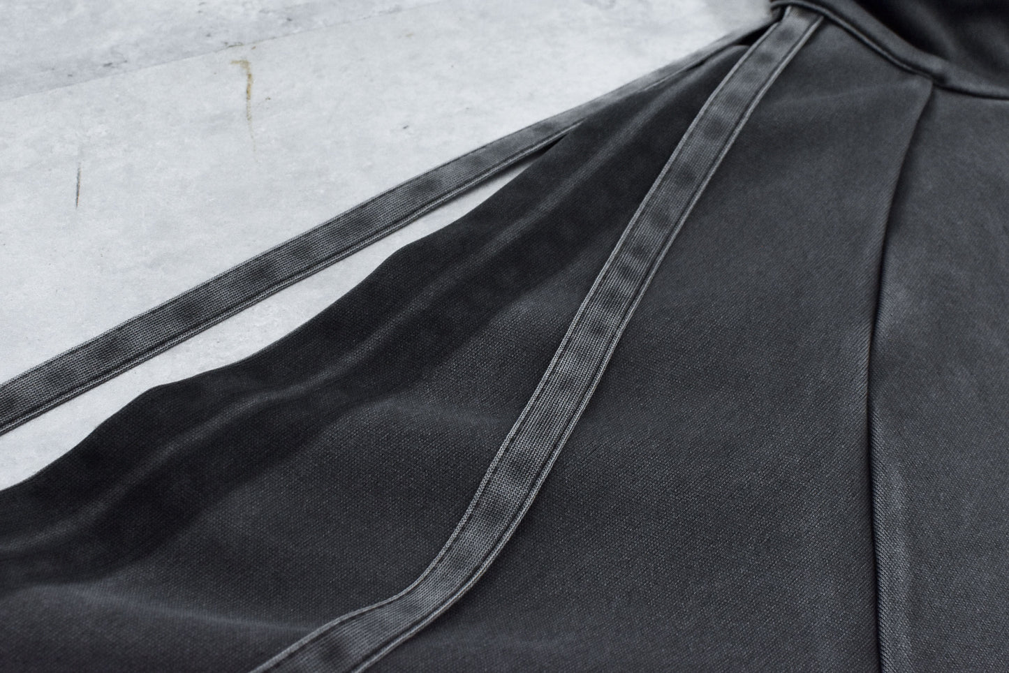 BODYSONG. / PIGMENT TRACKJ F25 - GREY
