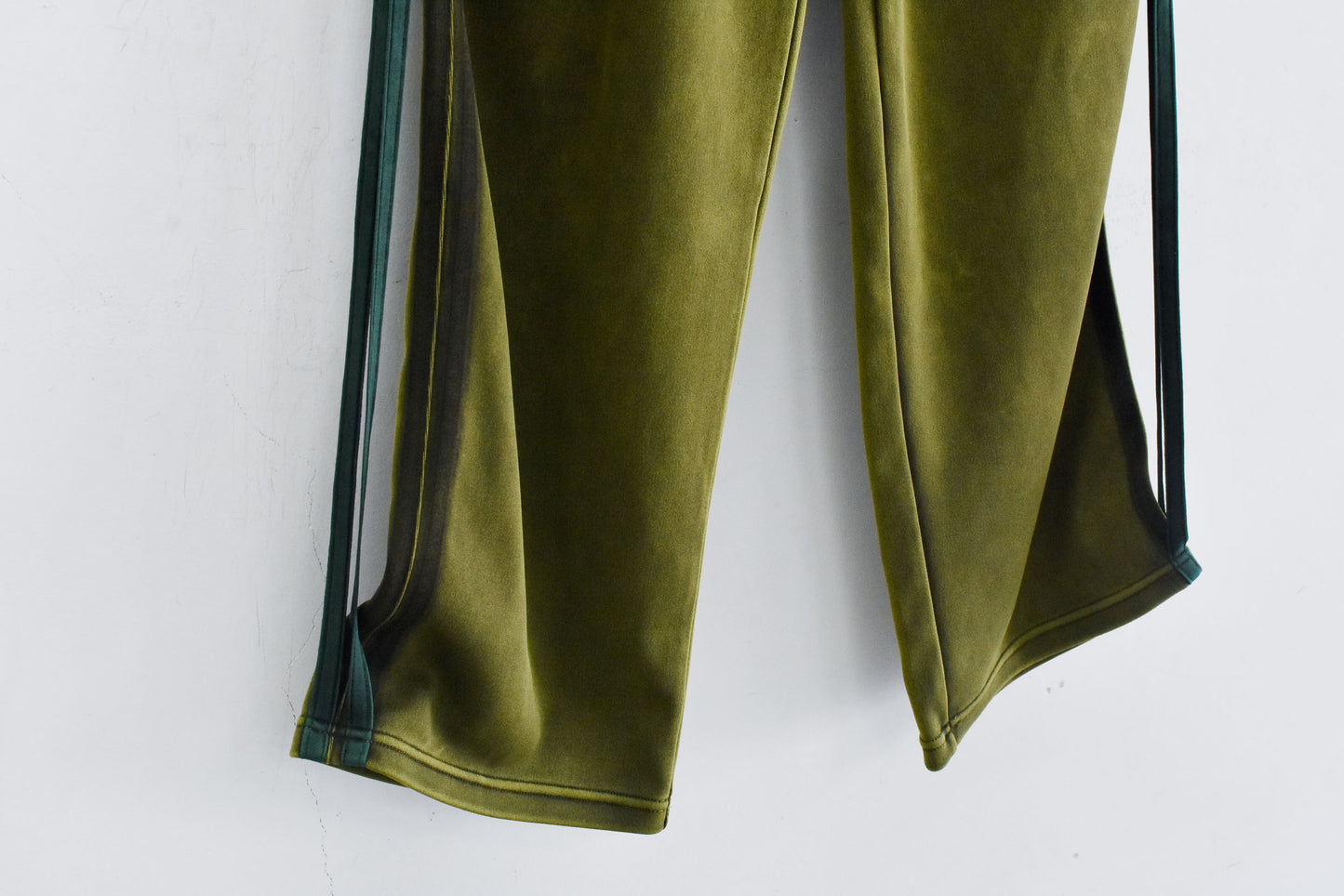 BODYSONG. / PIGMENT TRACKP F25 - GREEN