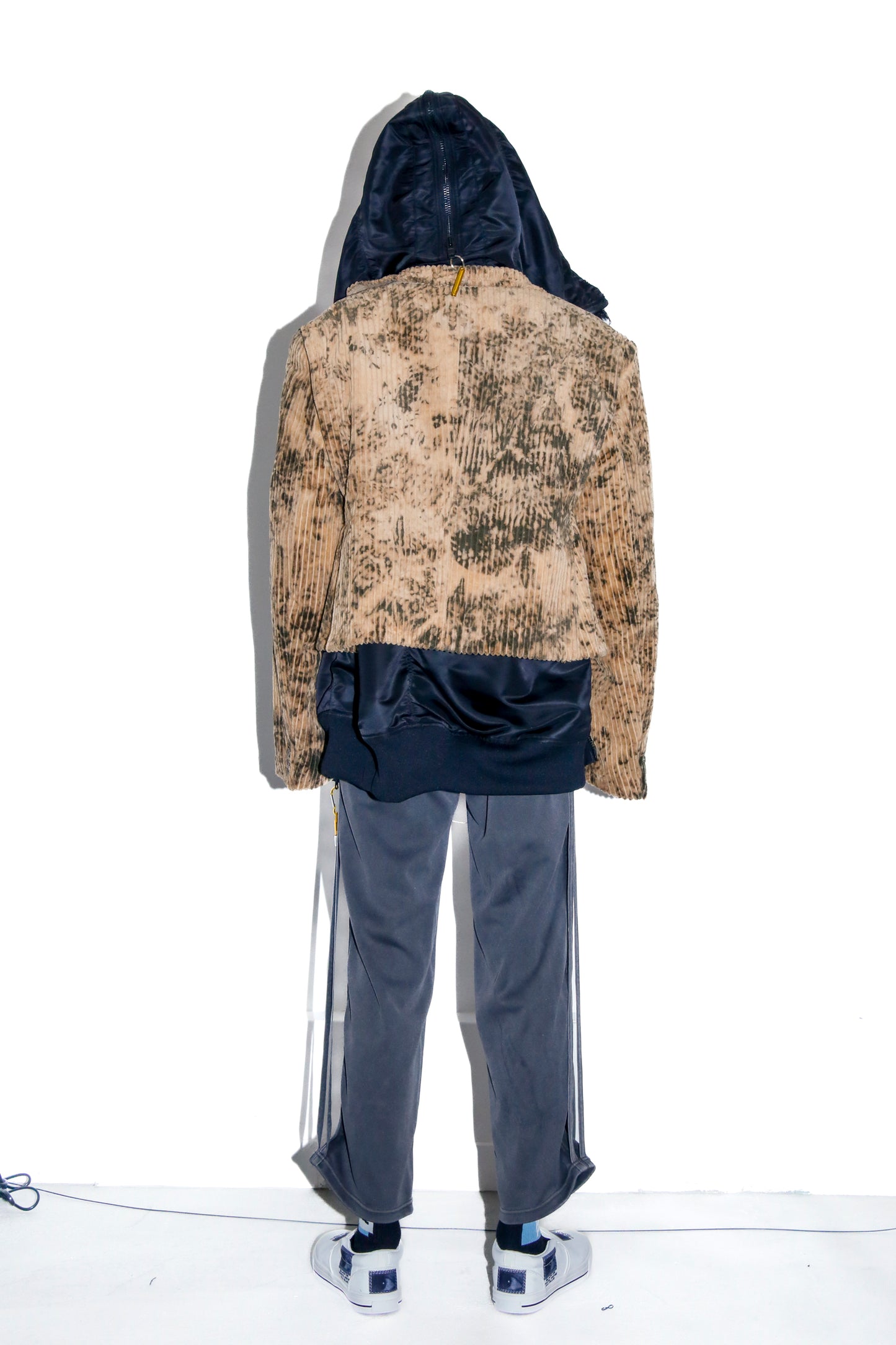BODYSONG. / ROUND SILHOUETTE SHORT JK DYE BLEACH - BROWN
