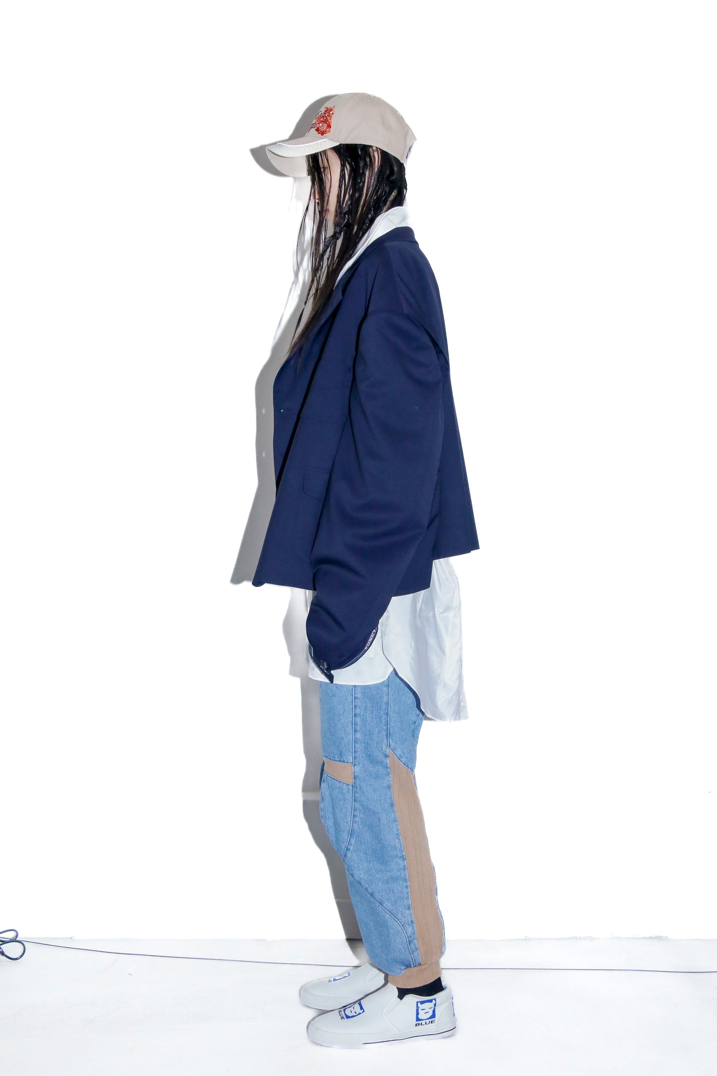 BODYSONG. / 先行予約 ROUND SILHOUETTE SHORT JACKET LUXE - NAVY