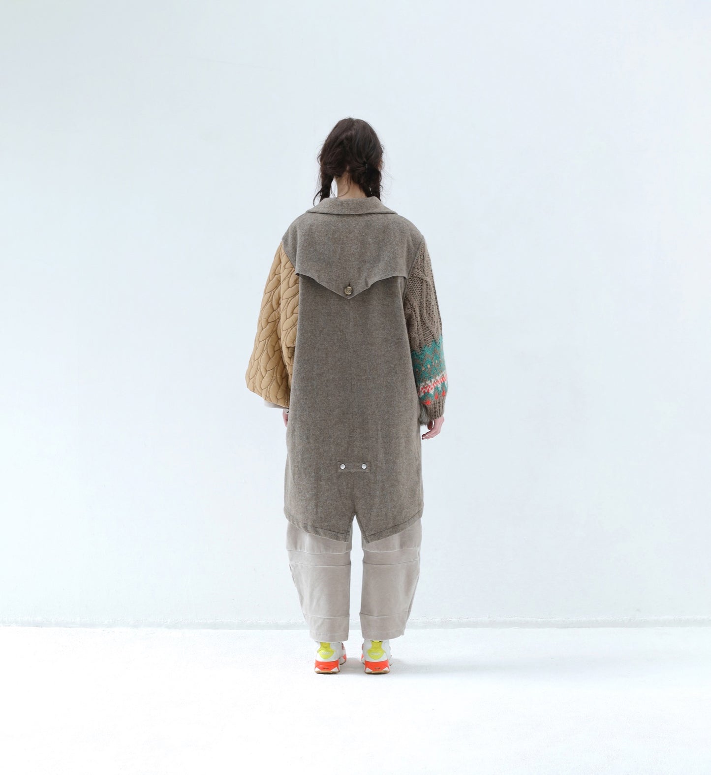BEDSIDEDRAMA / 先行予約 OOPARTS Mix Gawn Coat - BEIGE