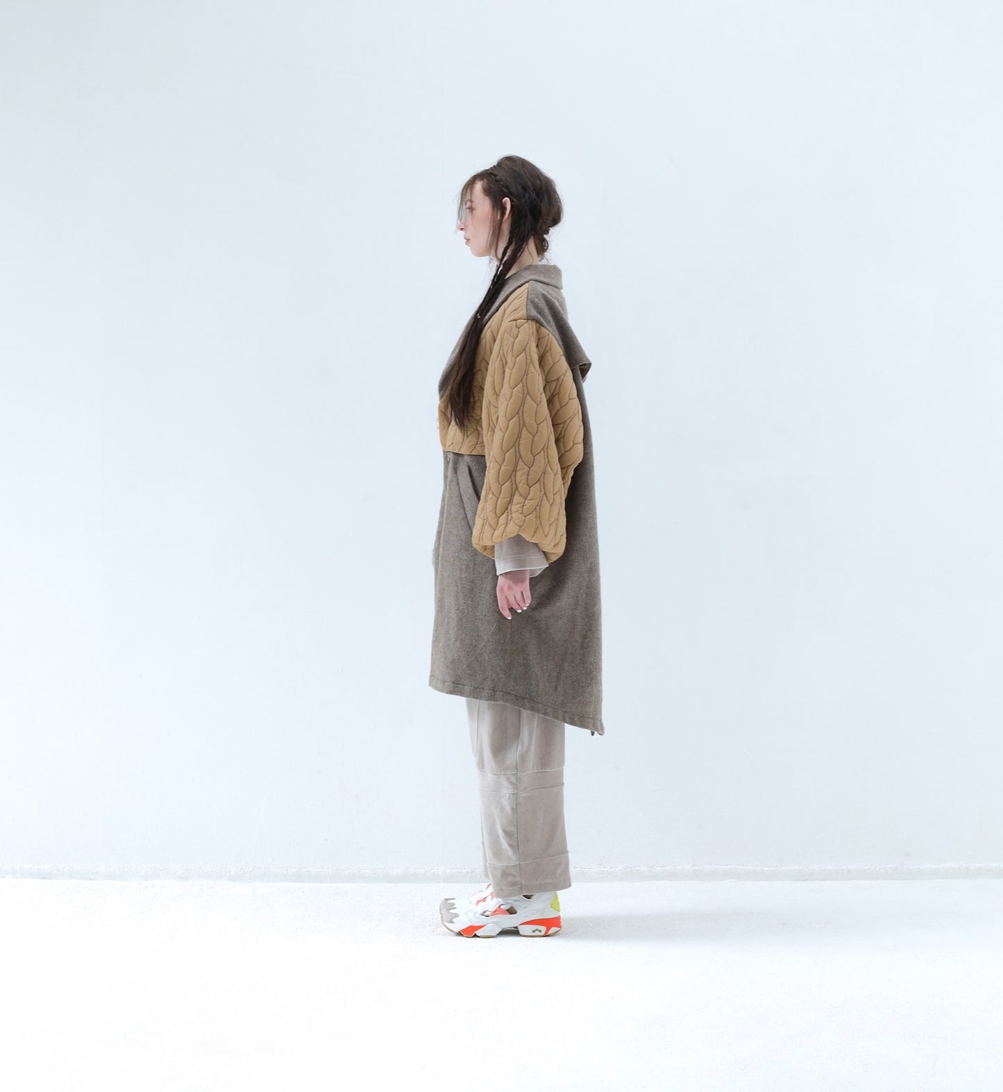 BEDSIDEDRAMA / 先行予約 OOPARTS Mix Gawn Coat - BEIGE