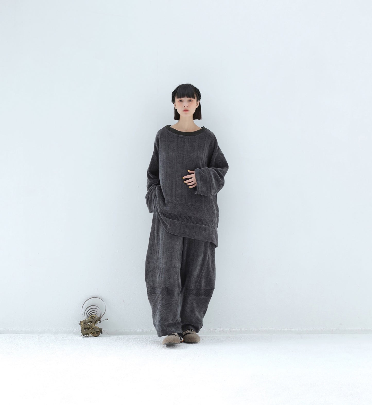 BEDSIDEDRAMA / 先行予約 Pattern Switch Pullover - CHARCOAL