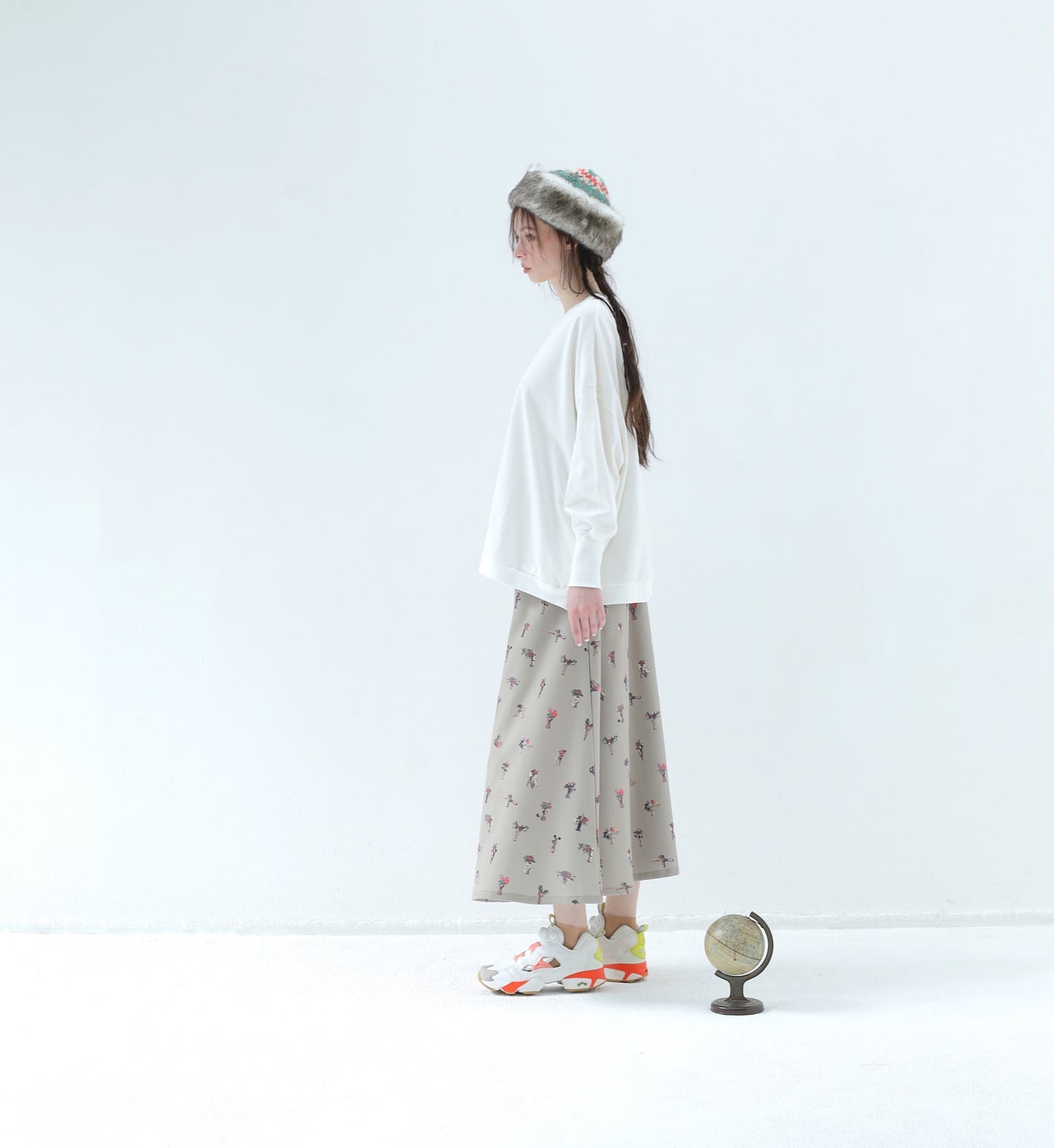 BEDSIDEDRAMA / 先行予約 DIGNEY DOLL Wide Pullover - WHITE