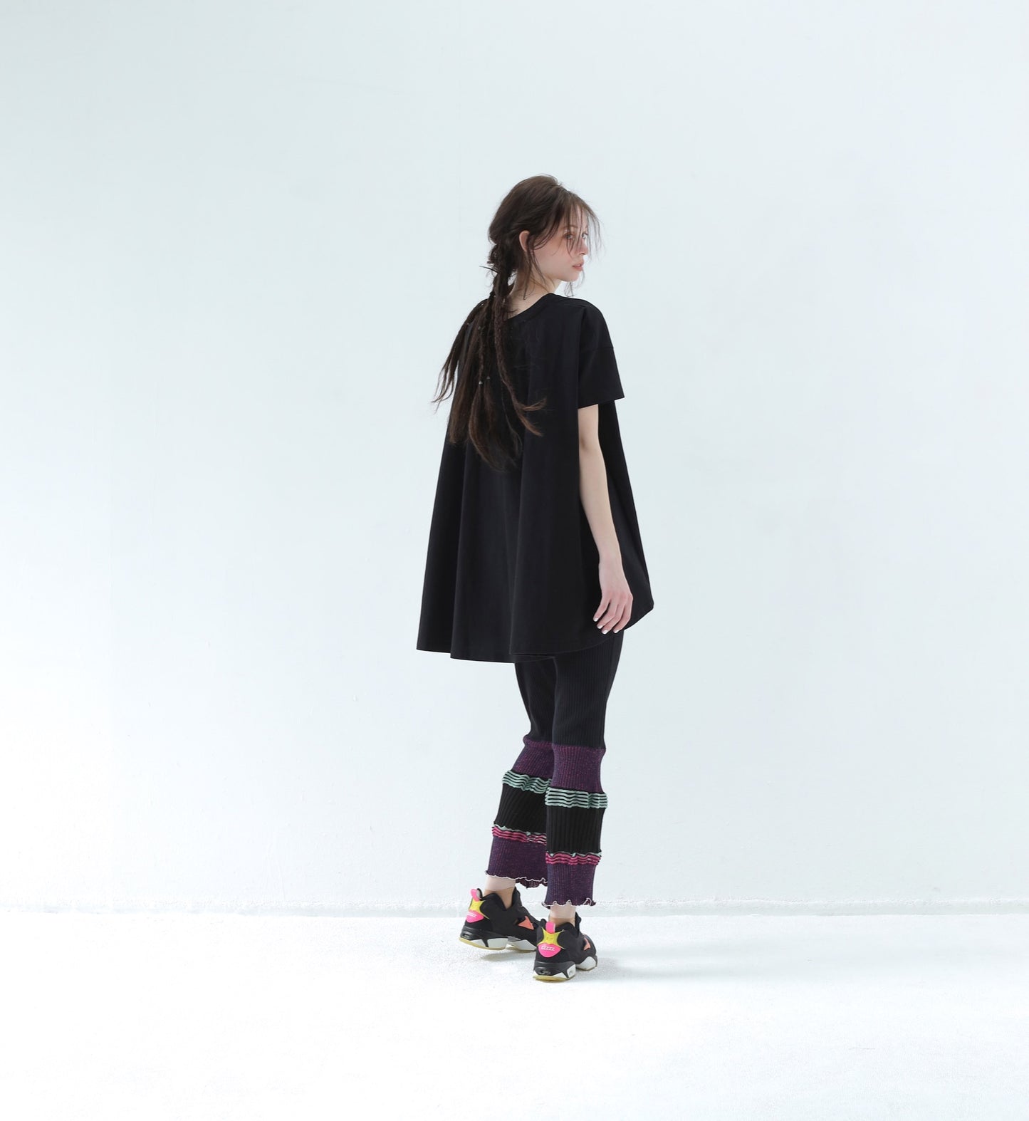 BEDSIDEDRAMA / 先行予約 CHAO:S HEAD Flare T-Shirt - BLACK
