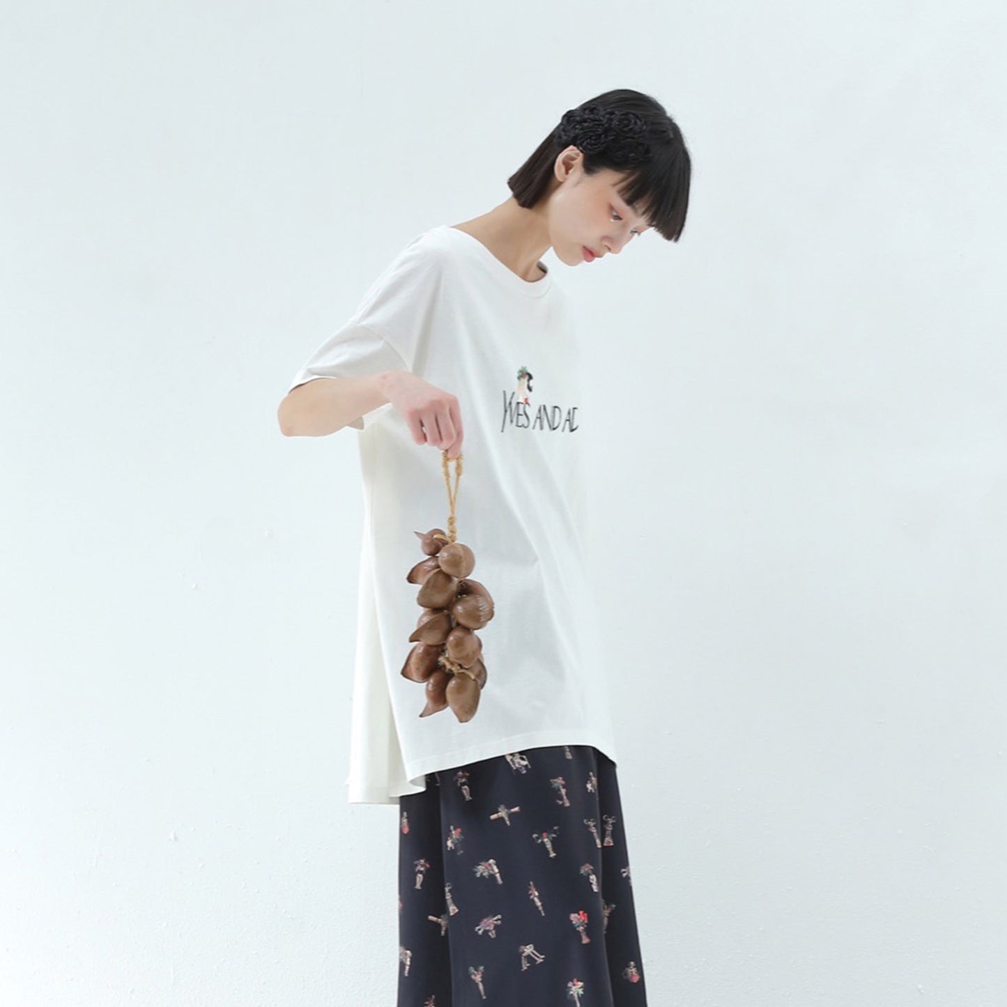 BEDSIDEDRAMA / 先行予約 YVES AND ADAM Flare T-Shirt - WHITE