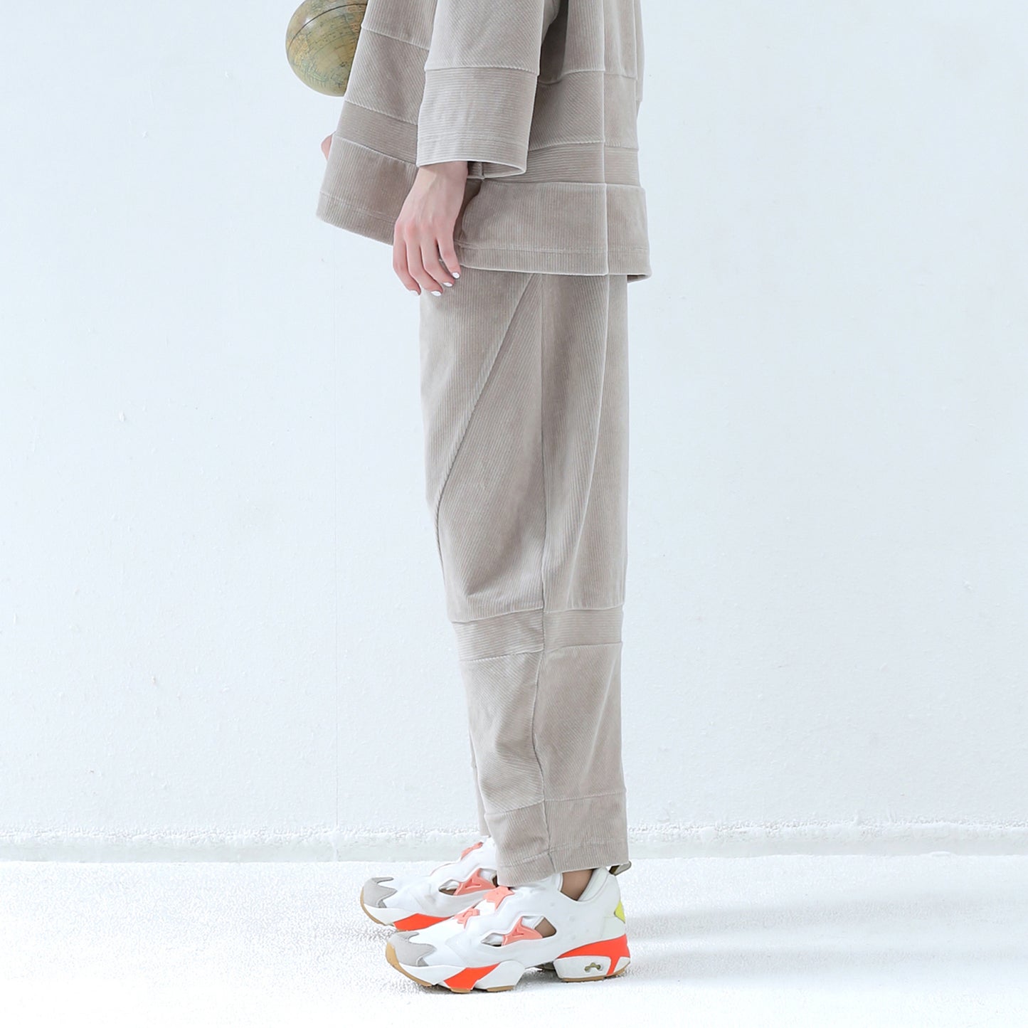 BEDSIDEDRAMA / 先行予約 Pattern Switch Cozy Pants - BEIGE
