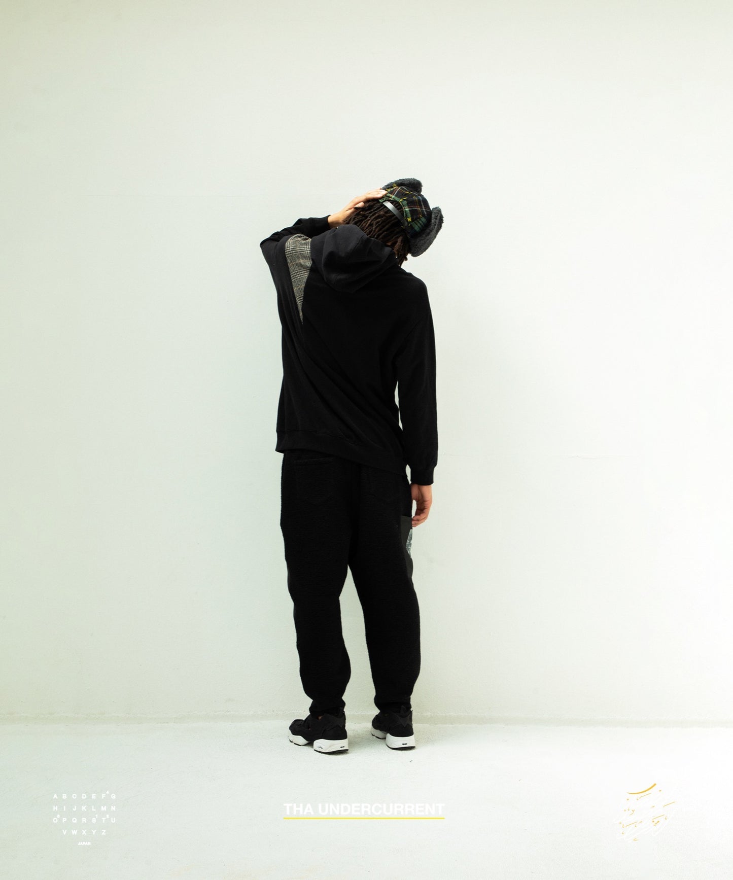STOF / 先行予約 SLASH CLASIC HOODIE - BLACK