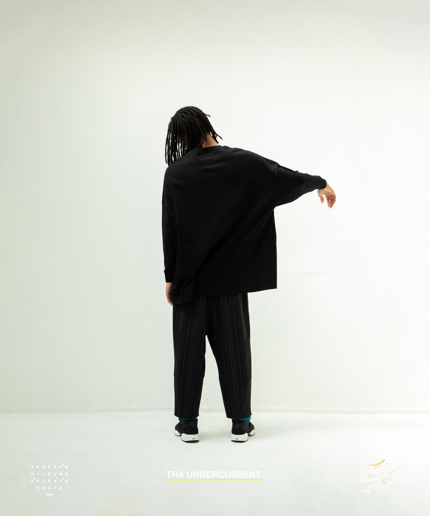 STOF / 先行予約 GALAXY DIALOGUE L/S T-SHIRT - BLACK