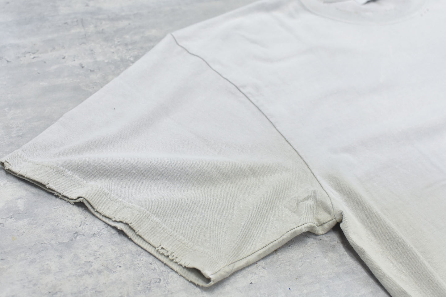THE JEAN PIERRE / Signature Pigment dye Grunge Destroy SS TEE - INK WHITE