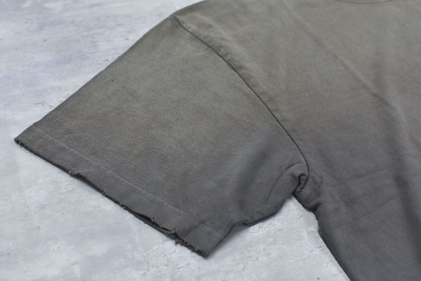 THE JEAN PIERRE / Signature Pigment dye Grunge Destroy SS TEE - DARK CHOCO