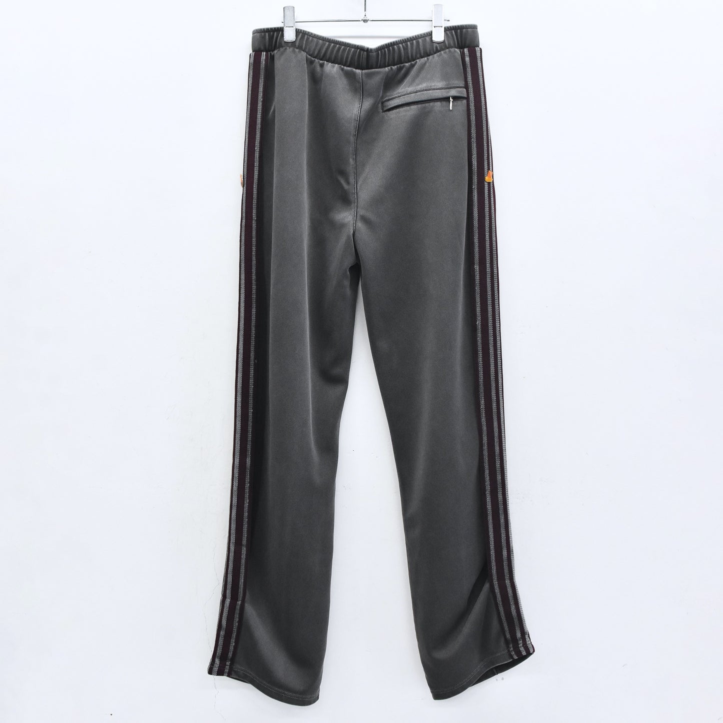 BODYSONG. / PIGMENT-DYED DISTRESSED TRACK TROUSERS - GREY