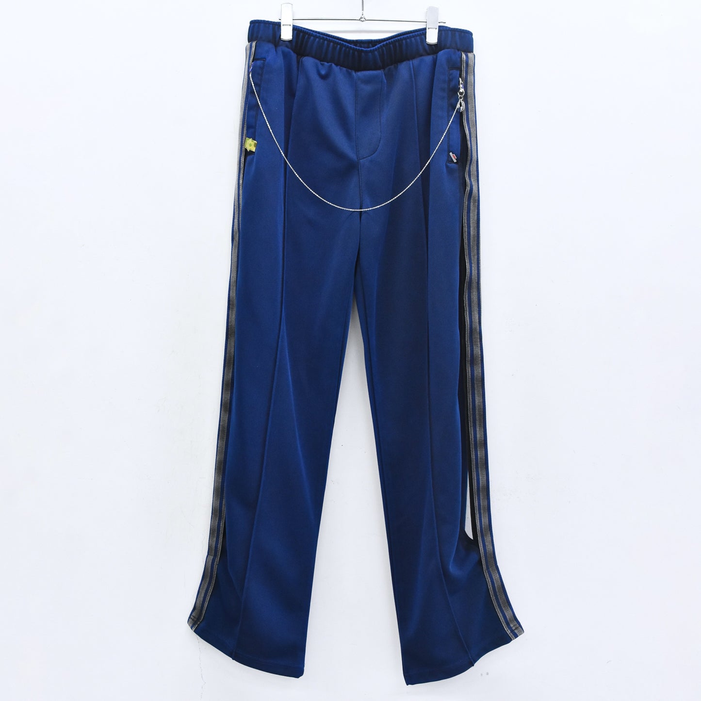 BODYSONG. / PIGMENT-DYED DISTRESSED TRACK TROUSERS - BLUE