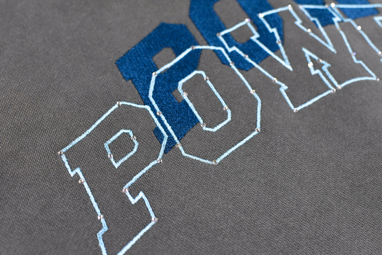 BODYSONG. / GLITCH EMBROIDERY DISTRESSED HOODIE/DRUKQS - BLACK