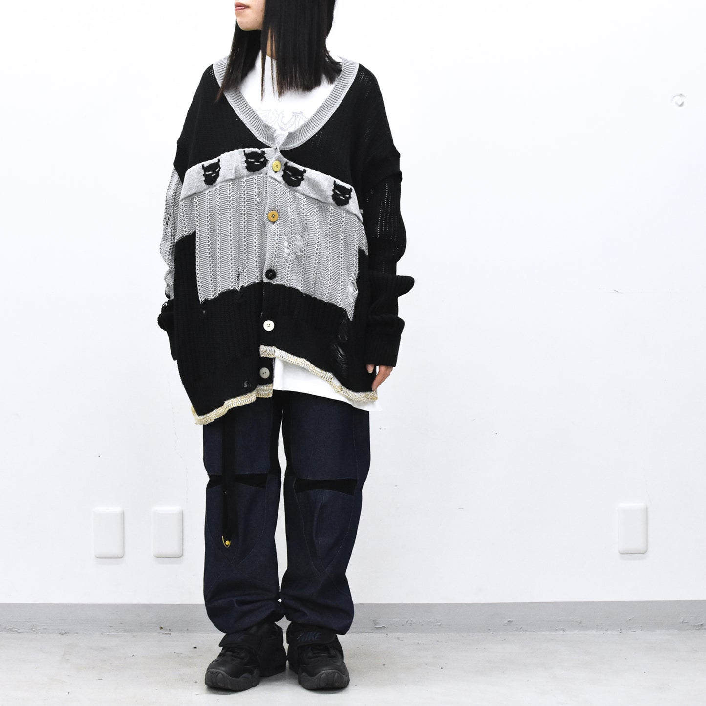 BODYSONG. / REVERSIBLE DISTRESSED SUMMER KNIT CARDIGAN - BLACK