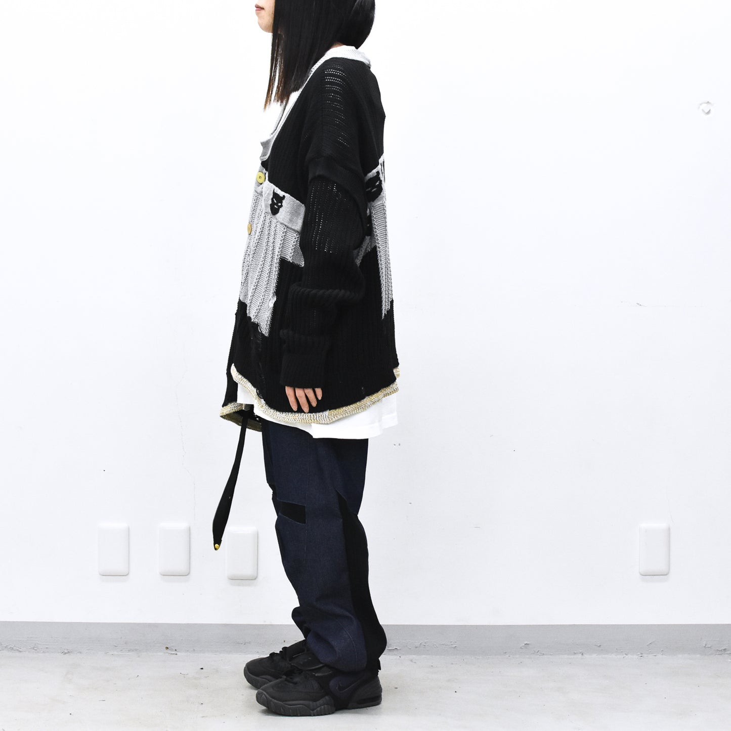BODYSONG. / REVERSIBLE DISTRESSED SUMMER KNIT CARDIGAN - BLACK