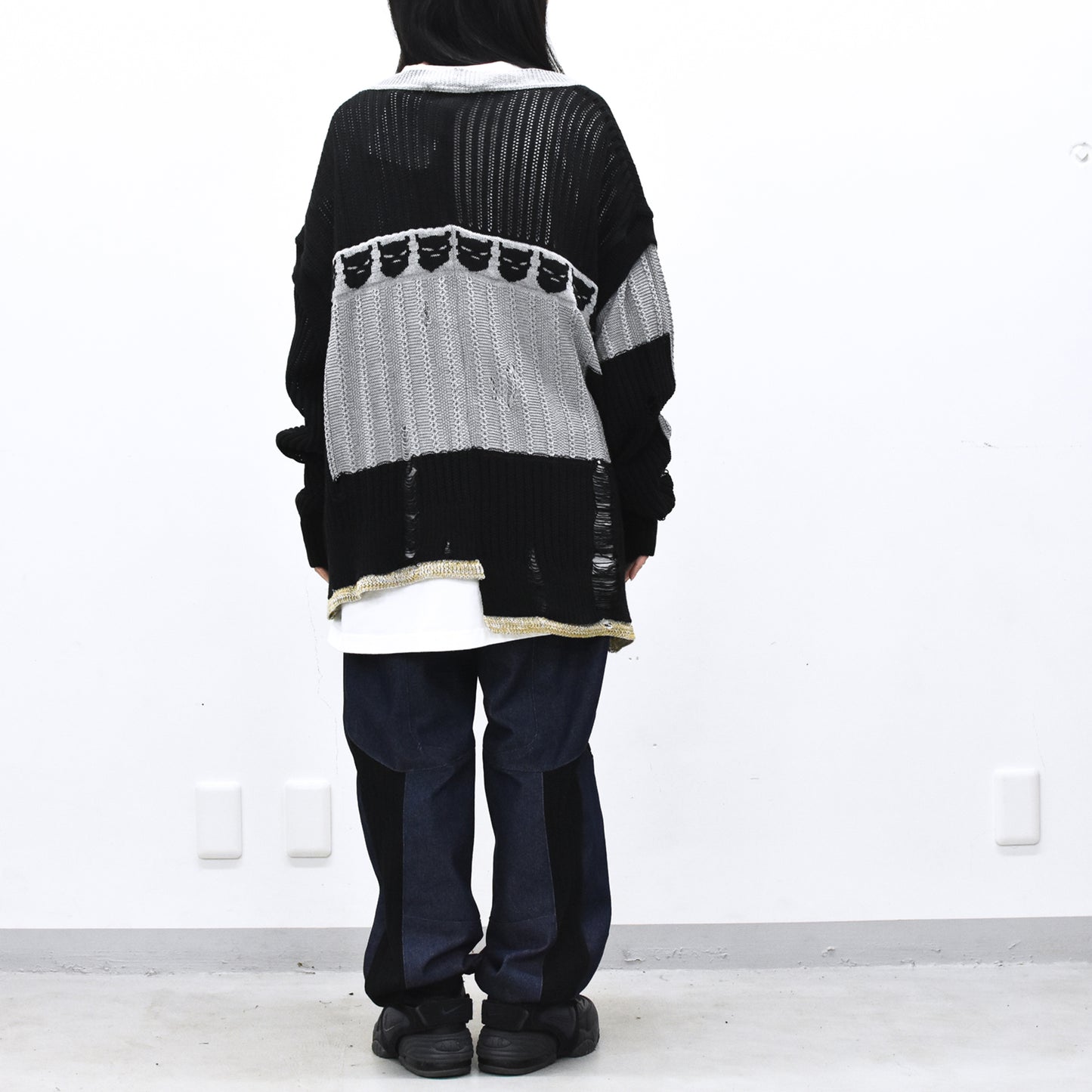 BODYSONG. / REVERSIBLE DISTRESSED SUMMER KNIT CARDIGAN - BLACK