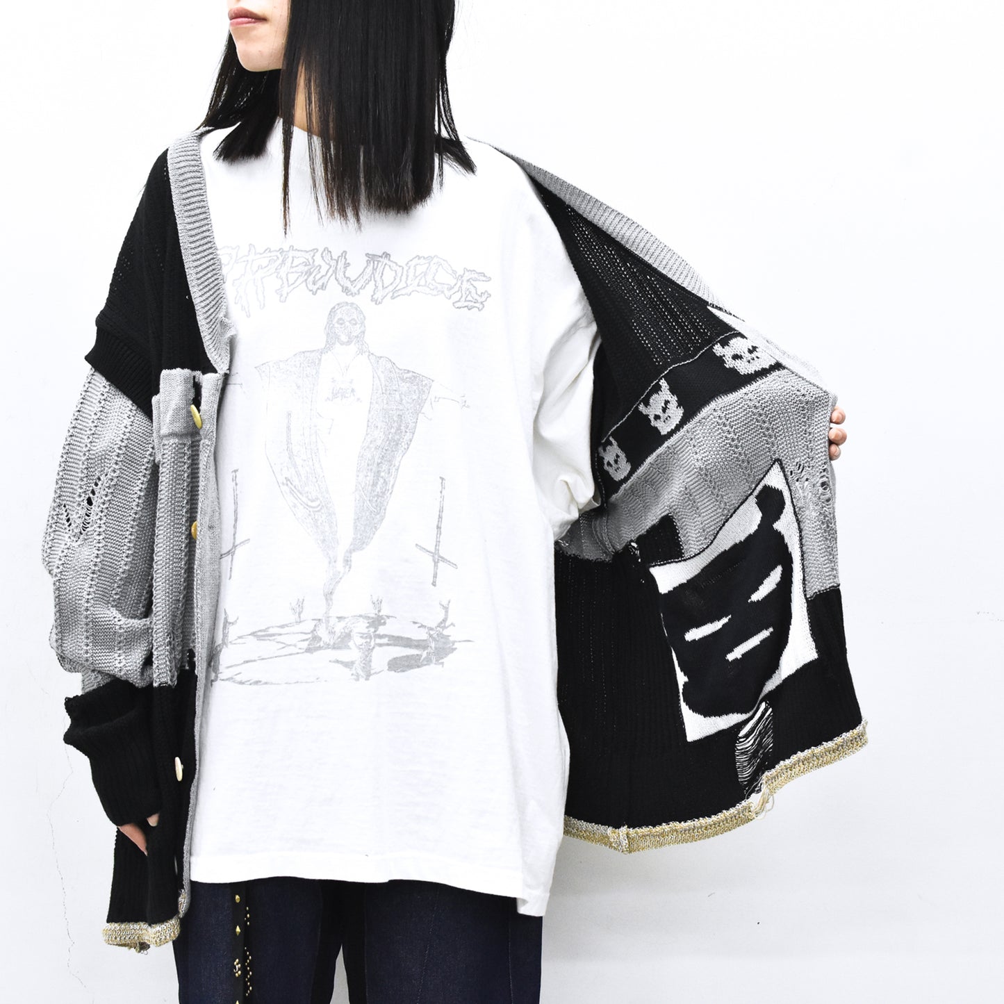 BODYSONG. / REVERSIBLE DISTRESSED SUMMER KNIT CARDIGAN - BLACK