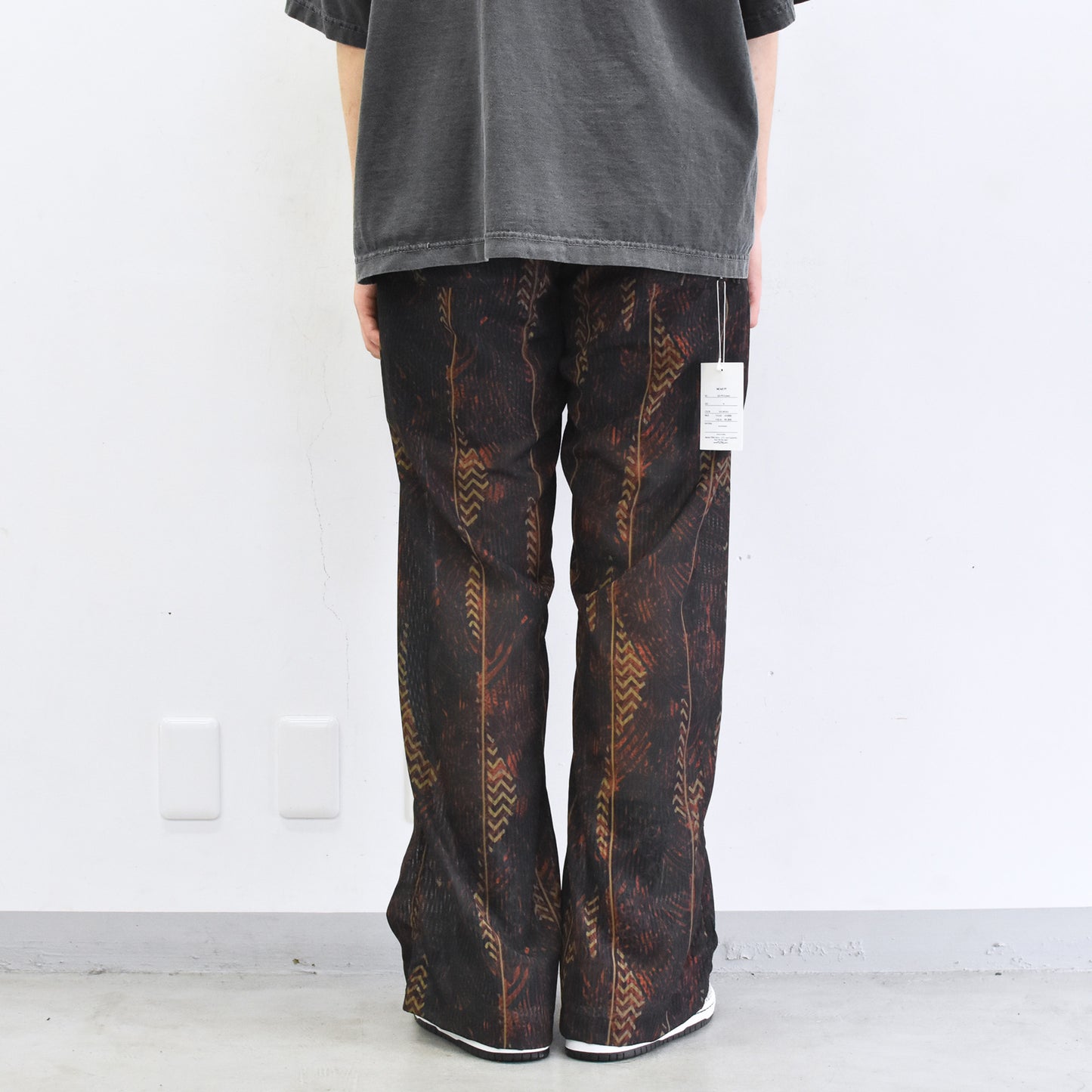 elephant TRIBAL fabrics / NO A/C PT - SOIL BROWN