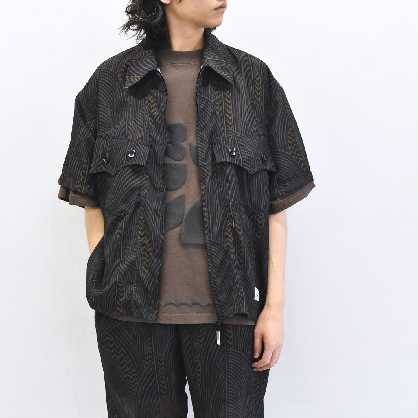 elephant TRIBAL fabrics / NO A/C Zip Shirt - BLACK