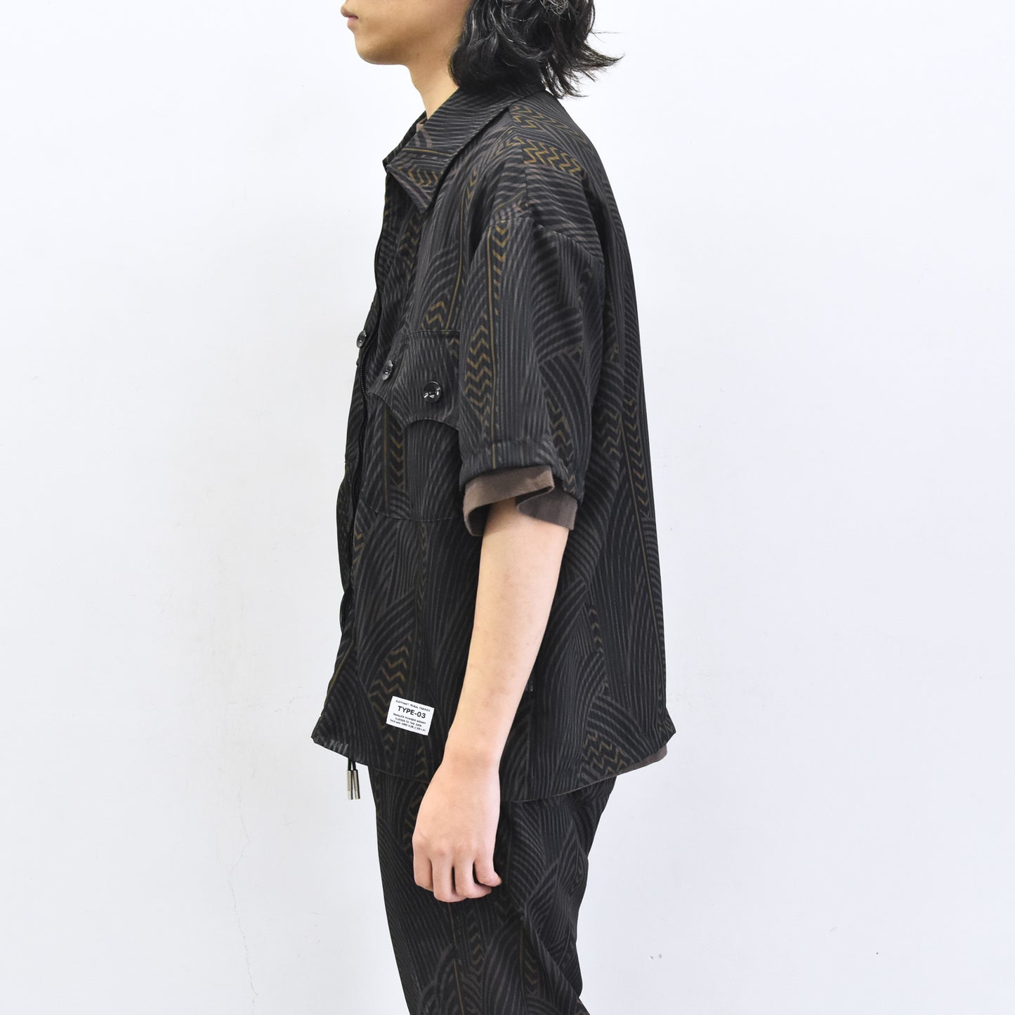 elephant TRIBAL fabrics / NO A/C Zip Shirt - BLACK