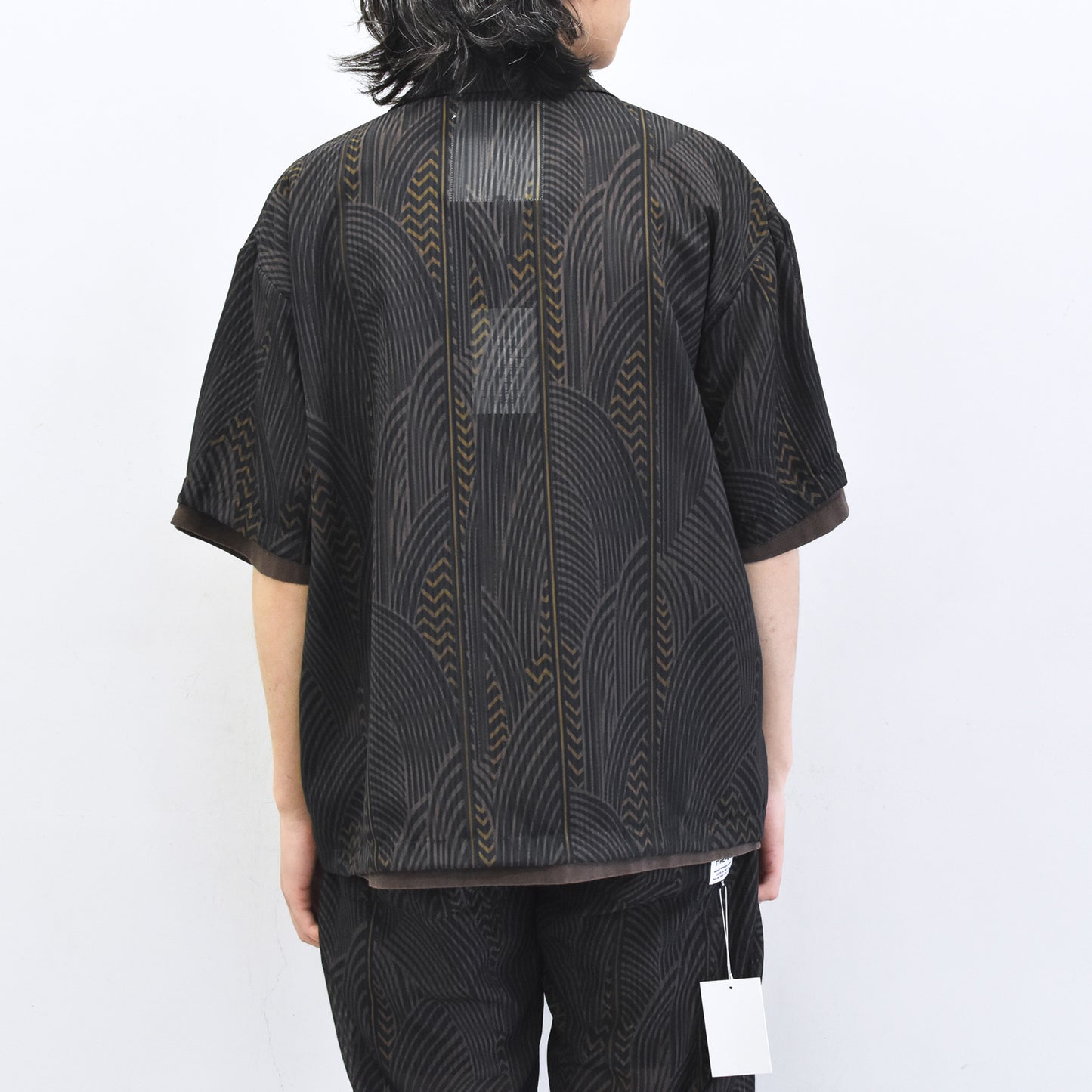 elephant TRIBAL fabrics / NO A/C Zip Shirt - BLACK