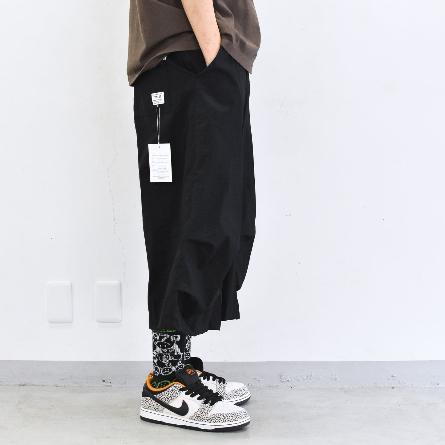 elephant TRIBAL fabrics / High Power Stretch Warming-up Halfway PT - BLACK