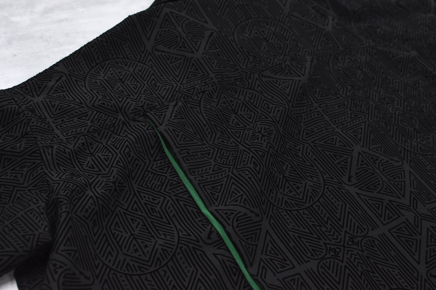 STOF / Stone Yard Floc Shirt - BLACK