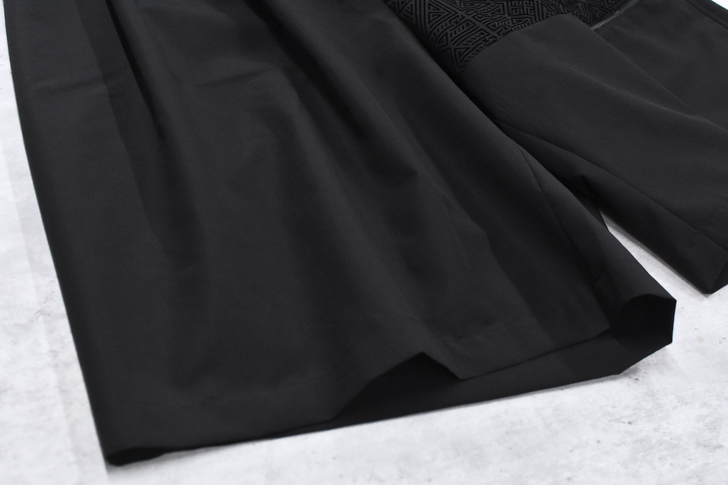 STOF / Stone Yard Floc Wide Shorts - BLACK
