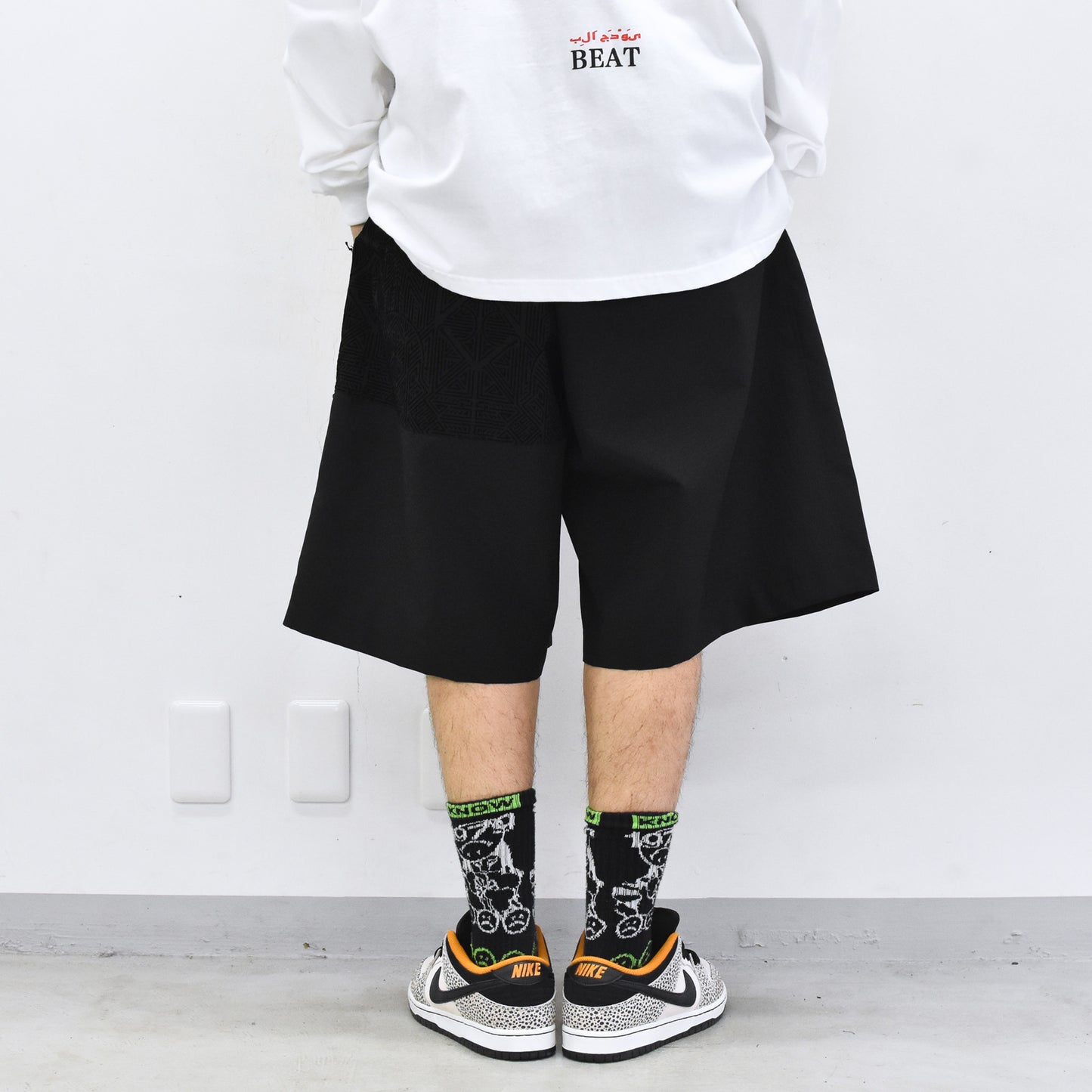 STOF / Stone Yard Floc Wide Shorts - BLACK
