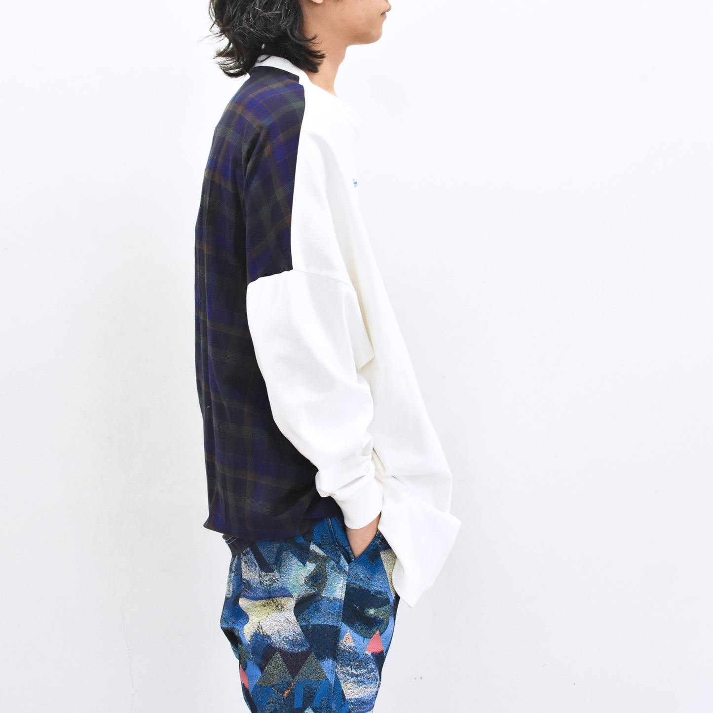 STOF / Edition Embroi L/S Tee - WHITE