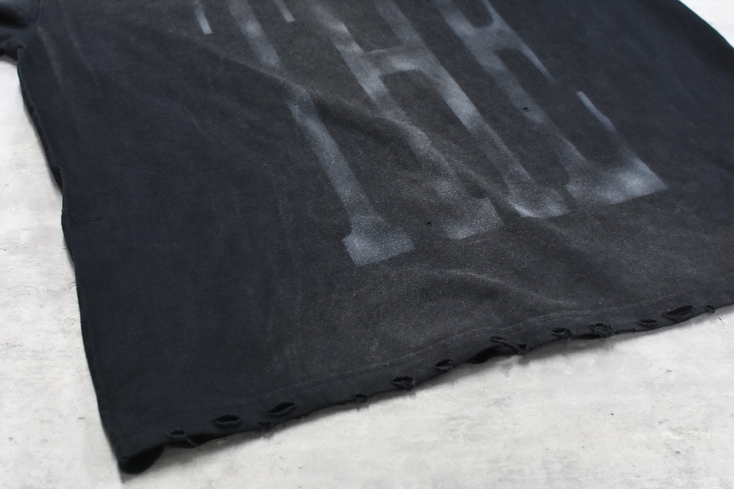 THE JEAN PIERRE / THE tee - FADE BLK