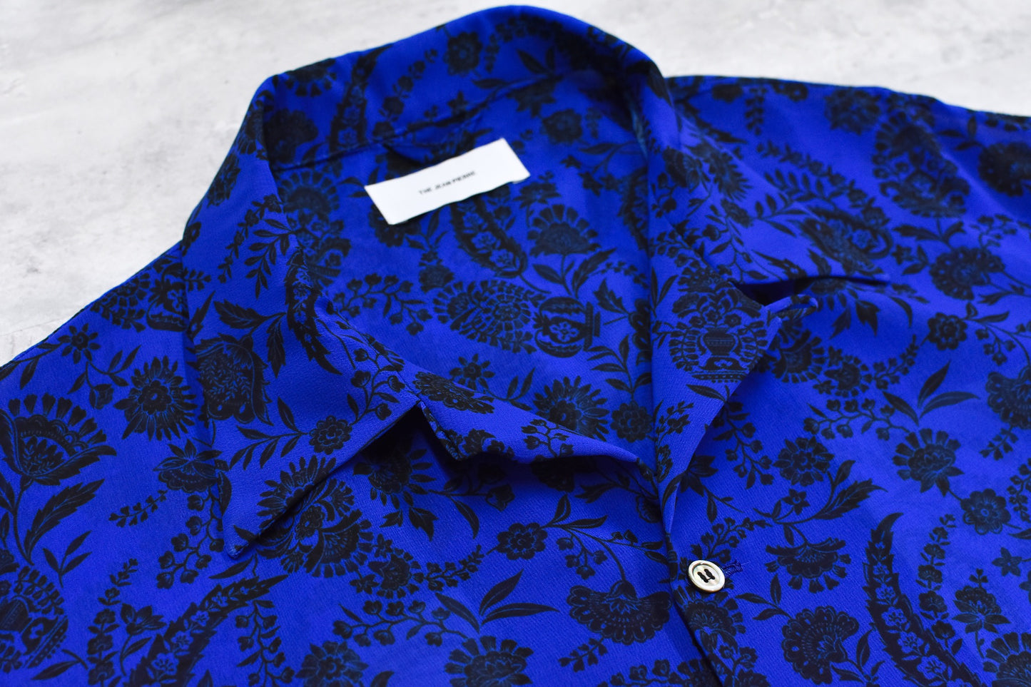THE JEAN PIERRE / Sheer Paisely Shirt - BLUE